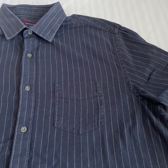 UNTUCKit Men’s Long Sleeve Button Up Shirt Size Flannel Large Blue Striped - Picture 4 of 10